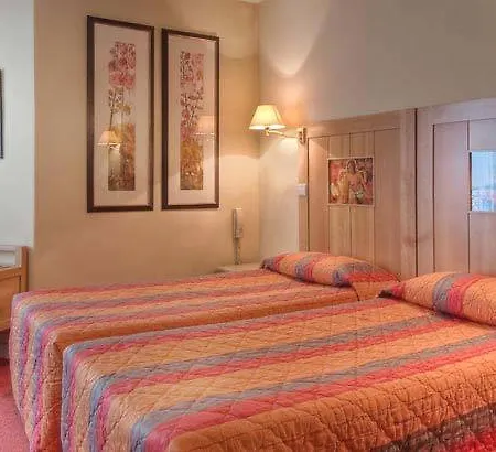 Le Belmont 4* Párizs