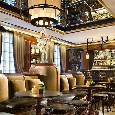 Le Belmont ホテル