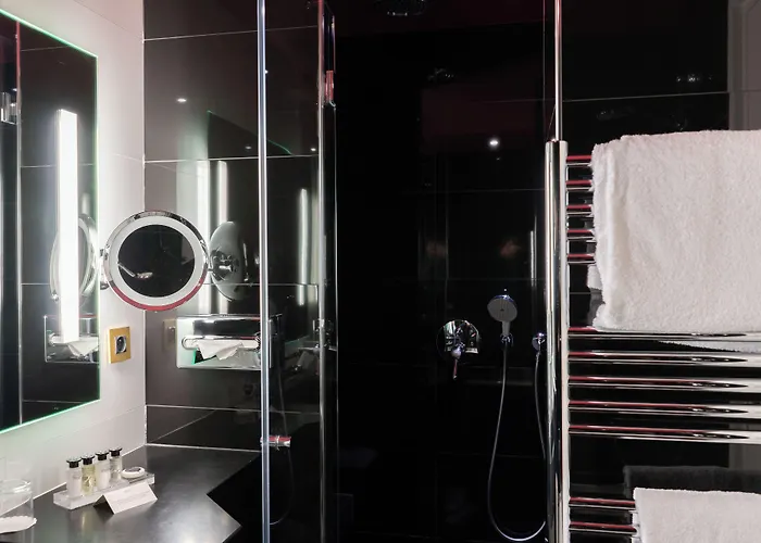 Le Belmont Hotel 4*