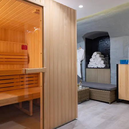 Hotel Le Belmont París