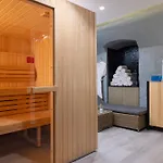 Hotel Le Belmont Paris