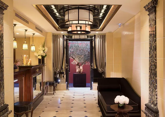 Le Belmont מלון פריז