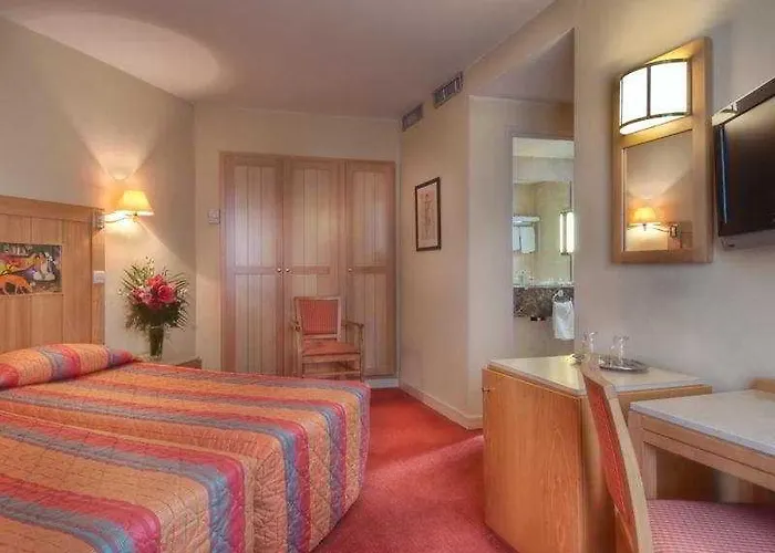 Le Belmont מלון 4*